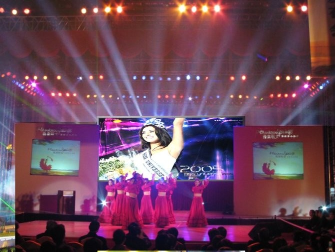 SMD 3528 Indoor P5 Full Color LED Display Board High Brightness 1/16 Scan Drving 1