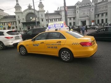 Full color smd Waterproof 3G taxi billboard advertising 5mm Pixel