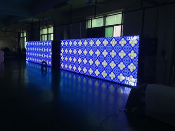 Advertising Smd P10 1/2s Outdoor Full Color led display billboard on the wall