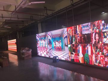 P4mm Dustproof Digital Outdoor Full Color Led Display 1R1G1B With High Resolution