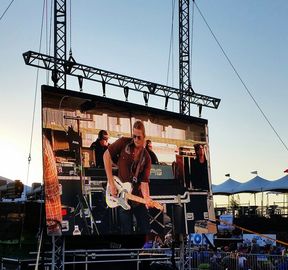 buy Full Color LED Stage Backdrop , Outdoor Panel Display LED Star Curtain Lights P4.81 online manufacturer